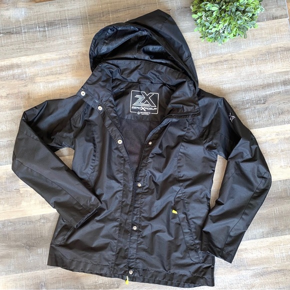 ZeroXposur Jackets & Blazers - Women’s ZeroXposur Lightweight Jacket Size Medium
